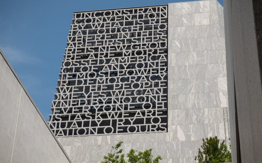 ASCE Highlights Engineering Behind Obama Presidential Center Speech Screen